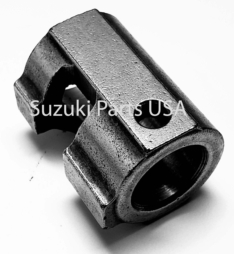 TRANSMISSION LOW SPEED SHAFT YOKE (OEM) - SAMURAI '85-'95